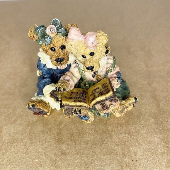 Boyd's Bears and Friends Bailey and Becky The Diary Figurine Style # 228304 - Picture 1 of 3